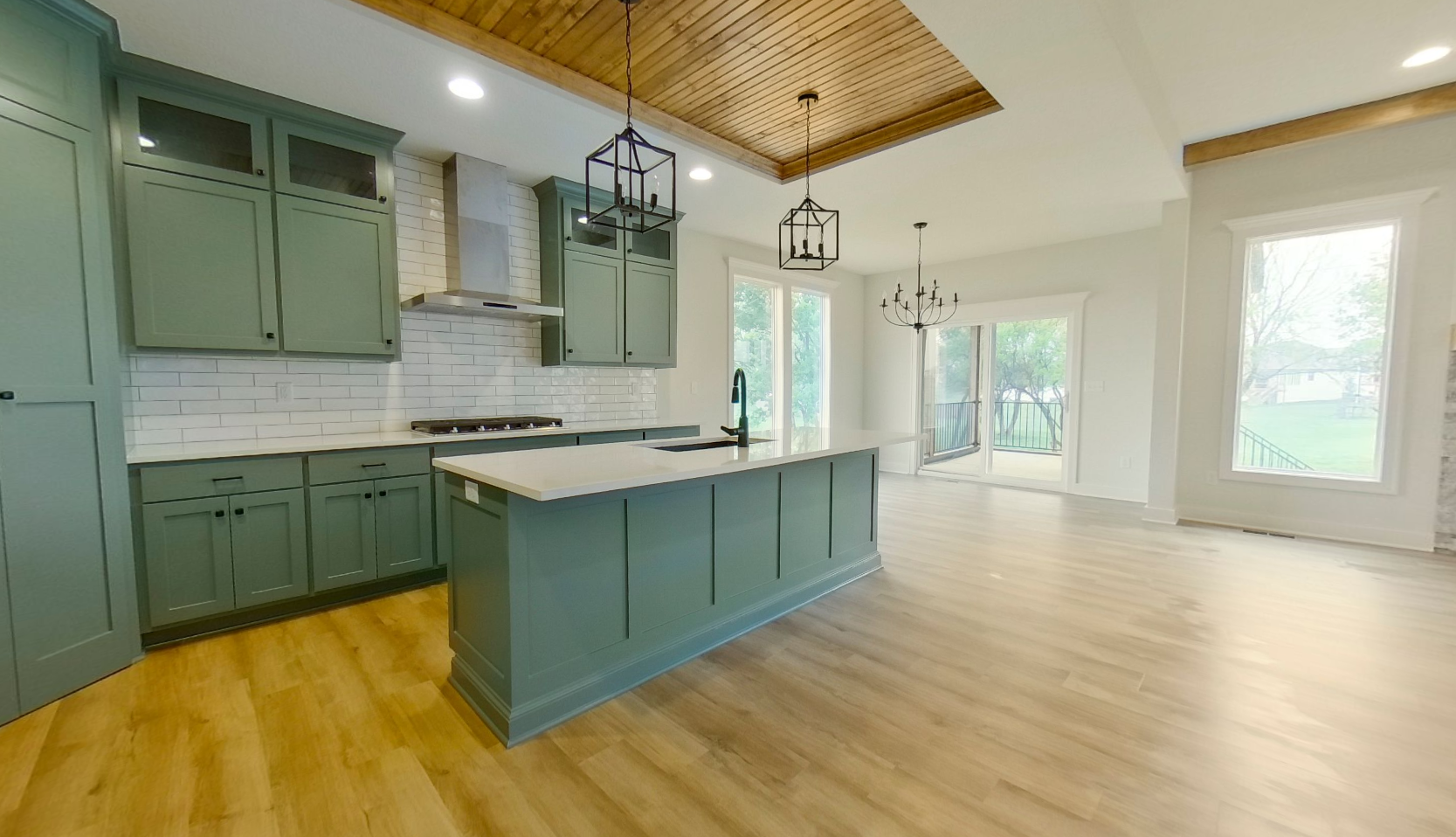 Kitchen & Living Area